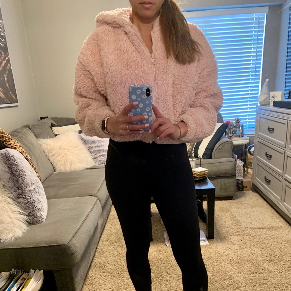 SOLD | 💕 Pink Teddy Bear Cropped Jacket